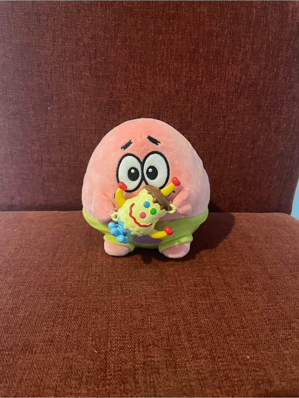 Patrick from SpongeBob with sundae